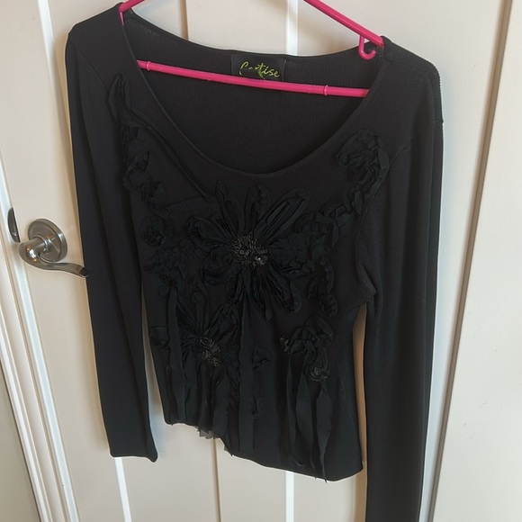 Cartise Statement Black Embellished Floral Sequin Fitted Long Sleeve Top, size M - Picture 10 of 10